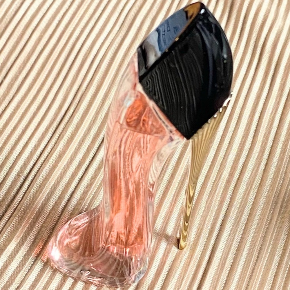 CAROLINA HERRERA VERY GOOD GIRL 7ml SPLASH